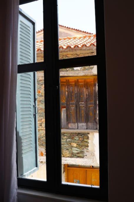 Titinas' Villa Plomari Bagian luar foto