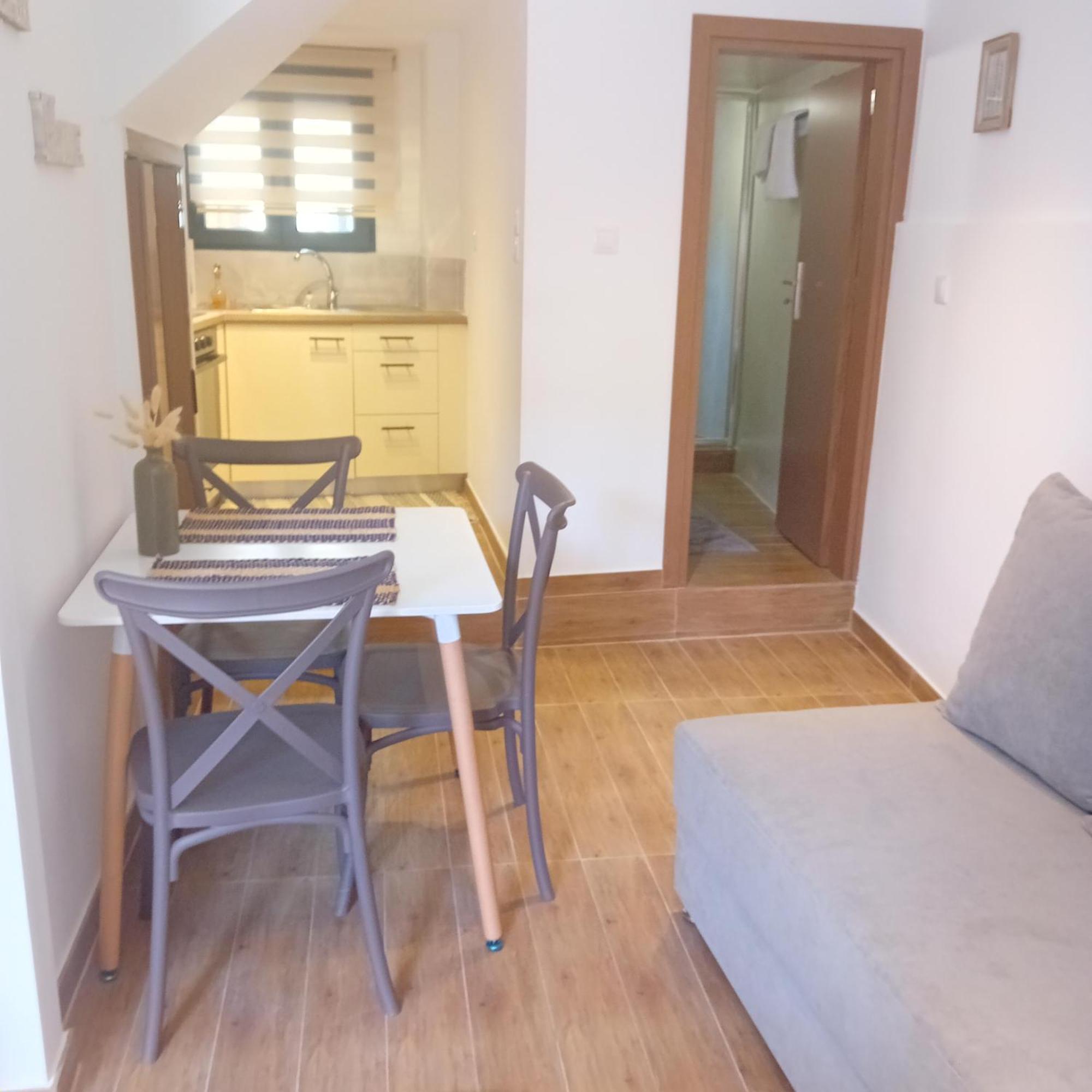 Titinas' Villa Plomari Bagian luar foto